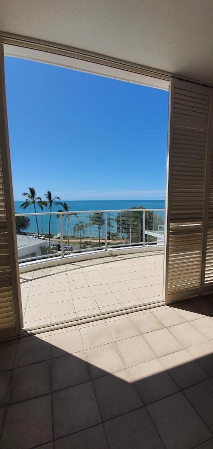 Pier Resort Urangan Εξωτερικό φωτογραφία