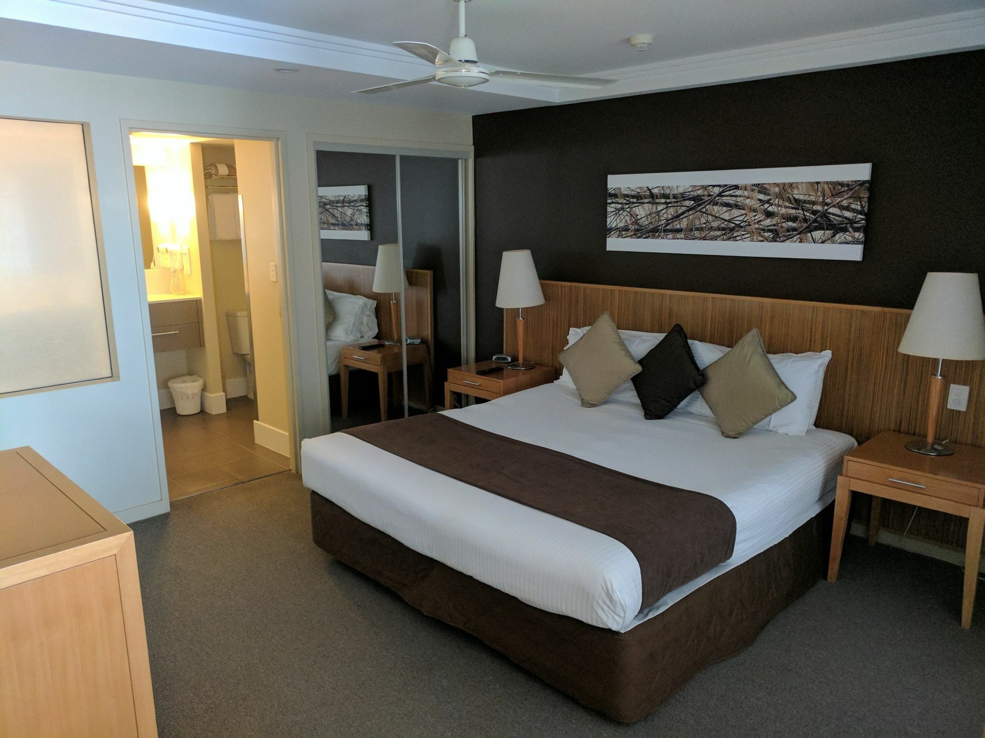 Pier Resort Urangan Εξωτερικό φωτογραφία
