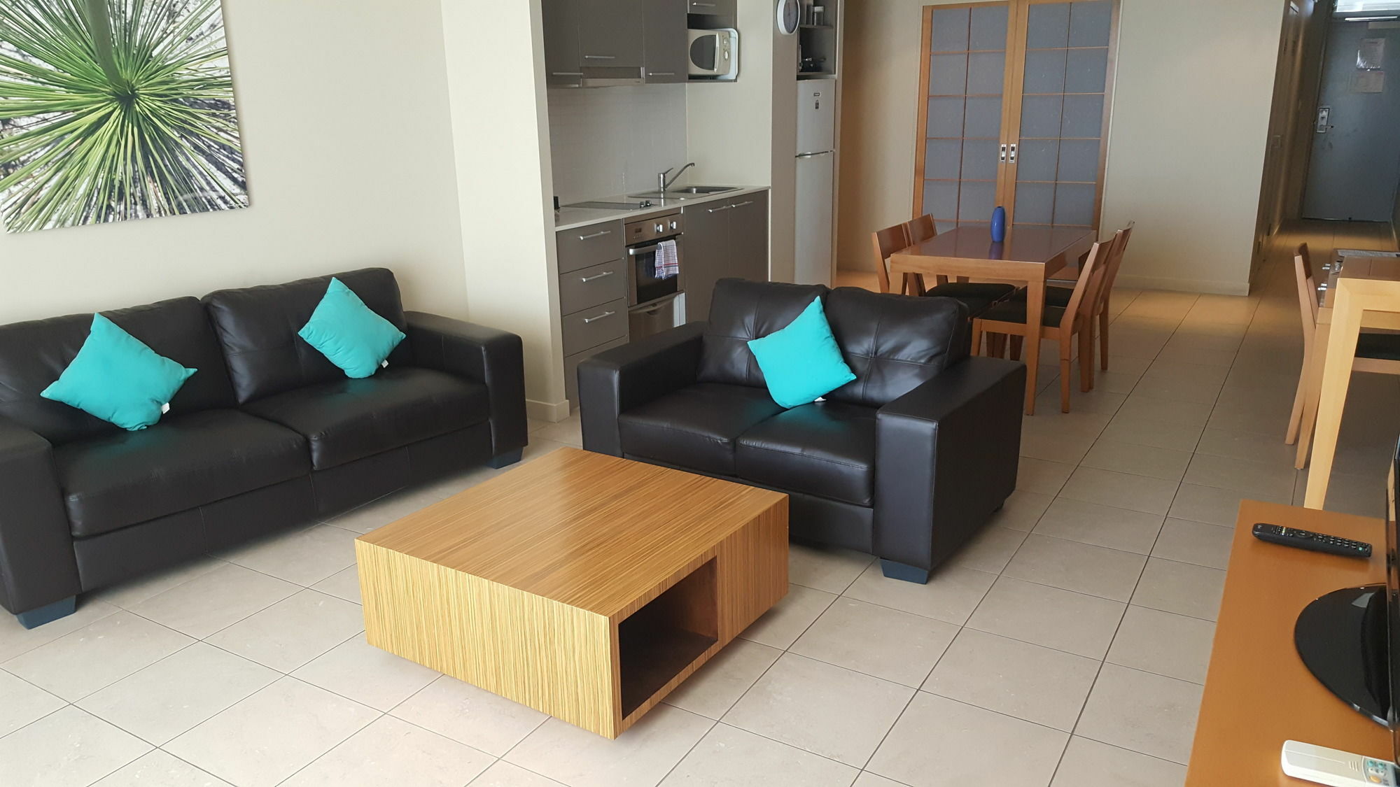 Pier Resort Urangan Εξωτερικό φωτογραφία